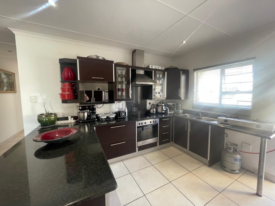 3 Bedroom Property for Sale in Abbotsford Eastern Cape
